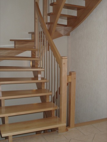 Aufgesattelte Treppen 02